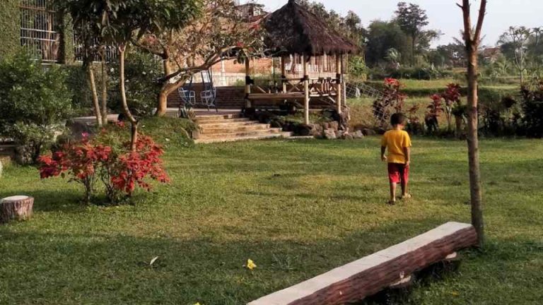 Kolam Renang Delta Valley Tiket Masuk Jam Buka Lokasi